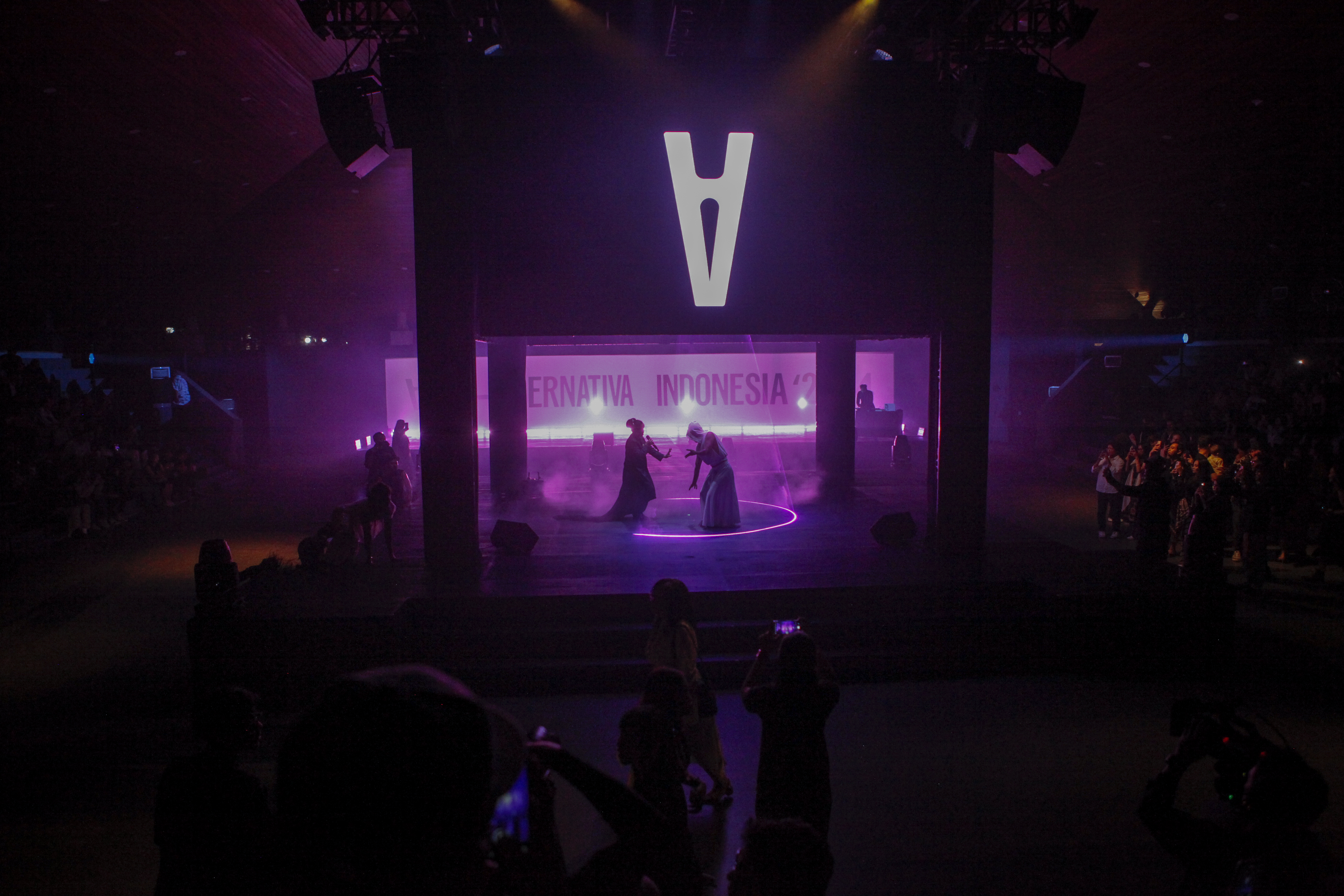 We are looking for a creative partner to design and deliver the Alternativa Film Awards Ceremony 2026 in Medellín, Colombia.